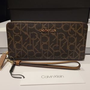 Calvin Klein continental wallet